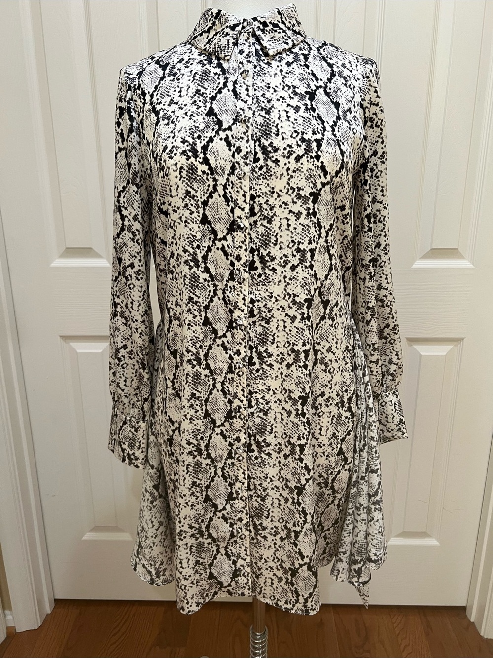 CINQ A’ SEPT Reptile Shirt Dress
